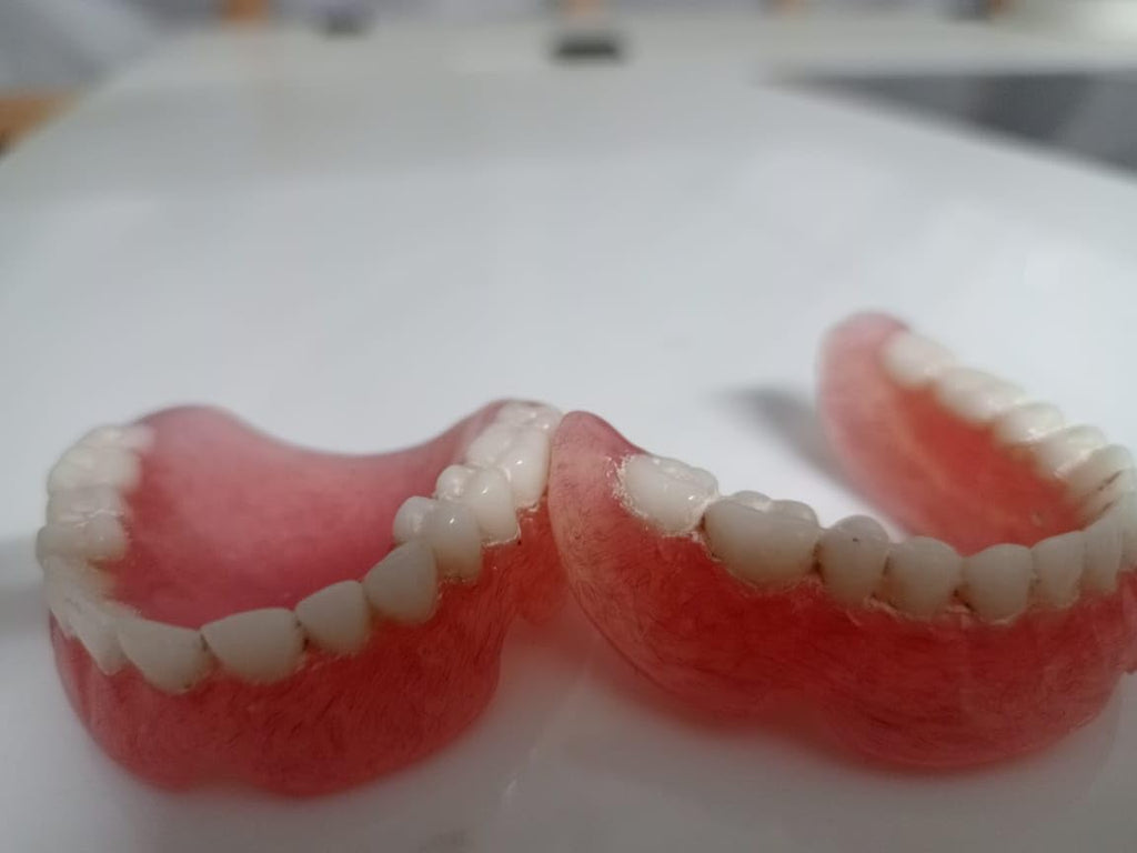 Full Set Upper & Lower Denture A82301