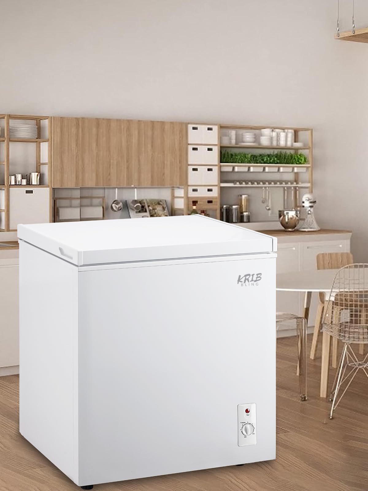 7.0 Cu.Ft White Mini Chest Freezer Q6875