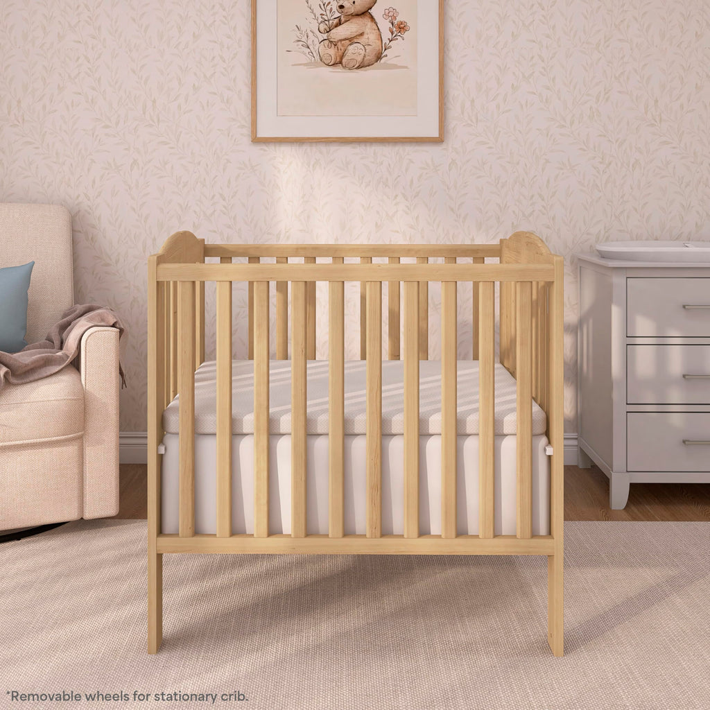 2-in-1 Portable Mini Crib with Mattress X9009